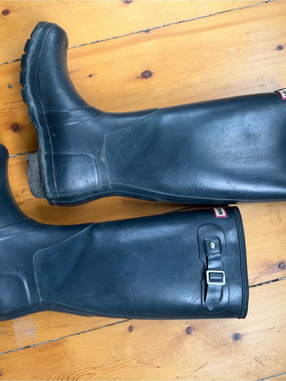 Women’s Navy Hunter Rainboots - Picture 6 of 7